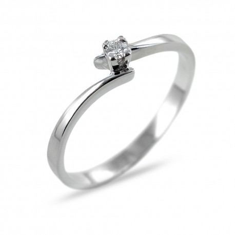 Small solitaire ring in gold with 0.04 G diamond staggered stem 00222