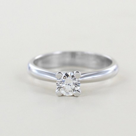 Solitaire ring large diamond 0.40 carat 00237