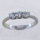Mittlerer Trilogie-Ring mit Diamanten über einem halben Karat 0,60 ct 00247