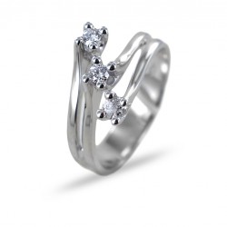 Diagonaler Trilogie-Ring mit Diamanten ct 0,17 G VS Gioielli Valenza 00260