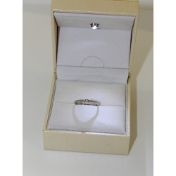 Solitaire bague en or jaune 18 k et diamants 0,04 ct