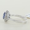 Classic gold ring with 1 carat sapphire and diamond outline 00317