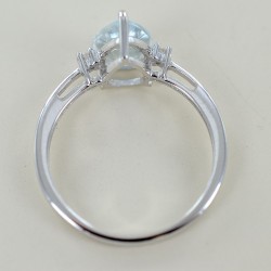 Anello Acquamarina Goccia e Diamanti modello Kinari medio 00319