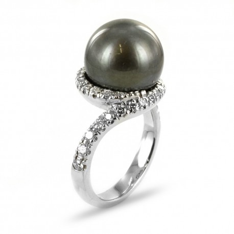 Ring with black Tahitian pearl and diamonds 00352
