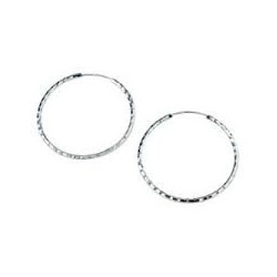 créoles tonneau carrées sculptées en or blanc O2248B