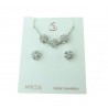Sertie de fleurs pavées de zirconium P2880B